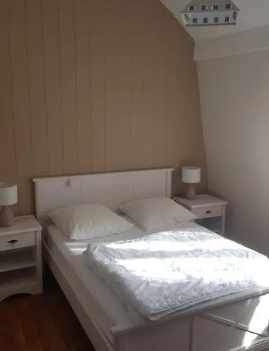 Duplex Avec 3 à 30m De La